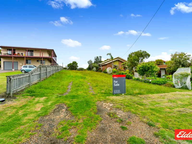 Live The Ideal Coastal Lifestyle!