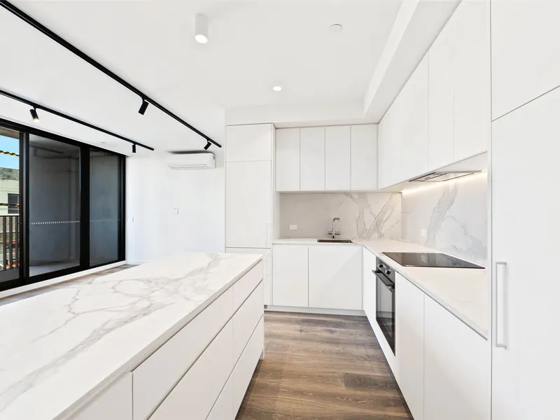 Sophisticated Living With Elevated Views