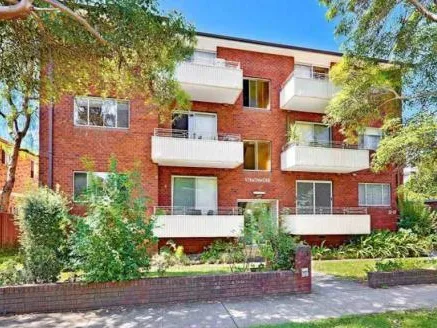 Enormous Renovated 2 bedroom unit