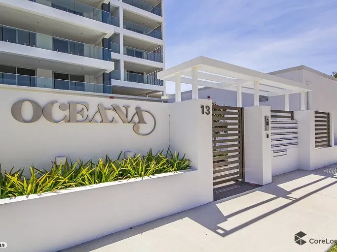 Coastal location boasting plenty of space!