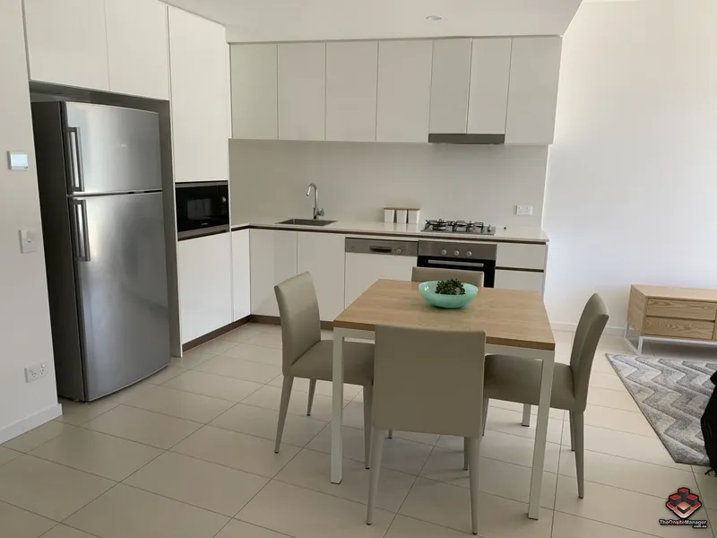 ST TROPEZ LEVEL 4 - LARGE FULLY FURNISHED 2 BEDROOM 1 BATHROOM APARTMENT