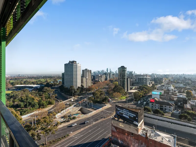 Stunning Apartment With & 2 Car Parks