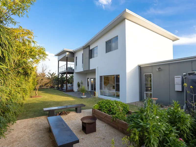 ONE FOR THE LUXURY LOVER