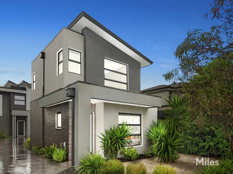 Expressions Of Interest Closing Monday 12th December at 5pm - Unless Sold Prior - Easy-Living, High-Quality Lifestyle Oasis