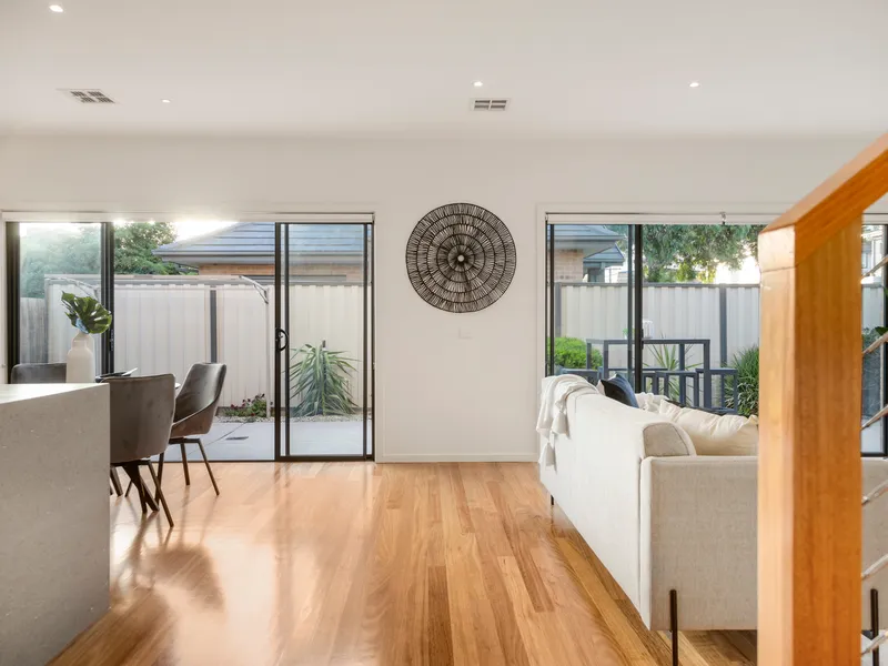 Prominent Family Living