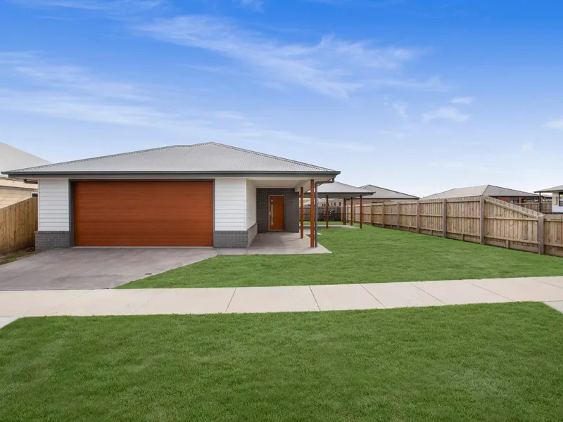 CLOVERDALE PARK GEM!