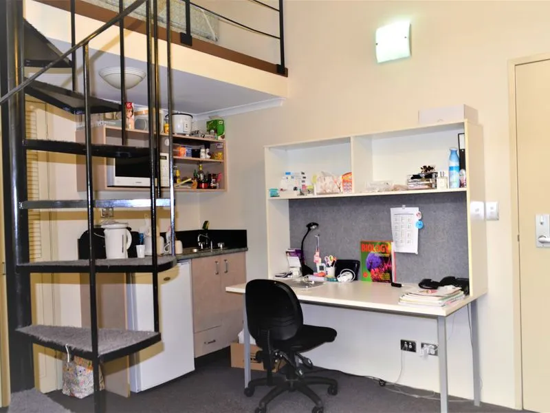 Opportunity for Investment!!! PERFECTLY LOCATED STUDENT ACCOMMODATION!!!