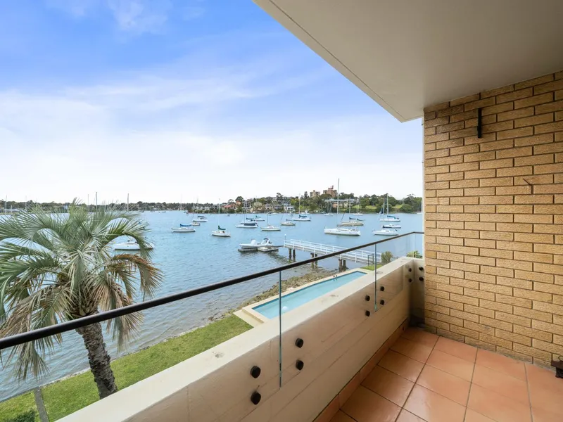 Two bedroom tranquil harbourfront lifestyle on offer