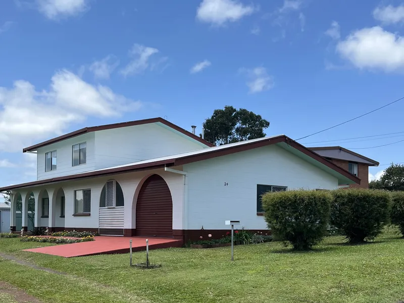 CONVENIENT FAMILY LIVING