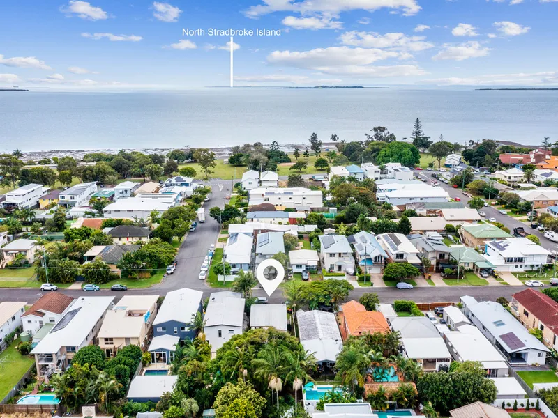 Post-war Home In Premium Coastal Location