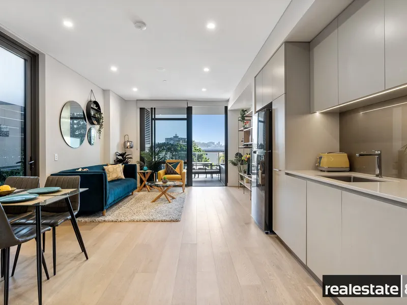 LOCATION, FULLY FURINSHED, PERFECTION!