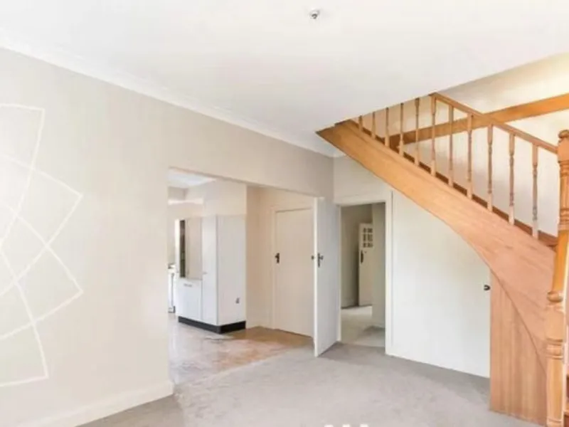 Rare Rhodes Large Family Home with 5bedrooms 2 baths and 2 car space! Do not miss out!