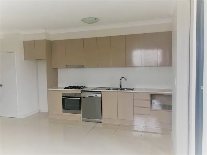 Comfortable 2 Bed Rooms Unit for Rent $ 440 PW. 204/62-64 cross street Guildford NSW 2161. Don't Miss out.