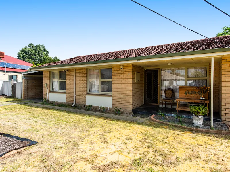 SOLD - 0409 105 993 - VALERIE GARCIA 