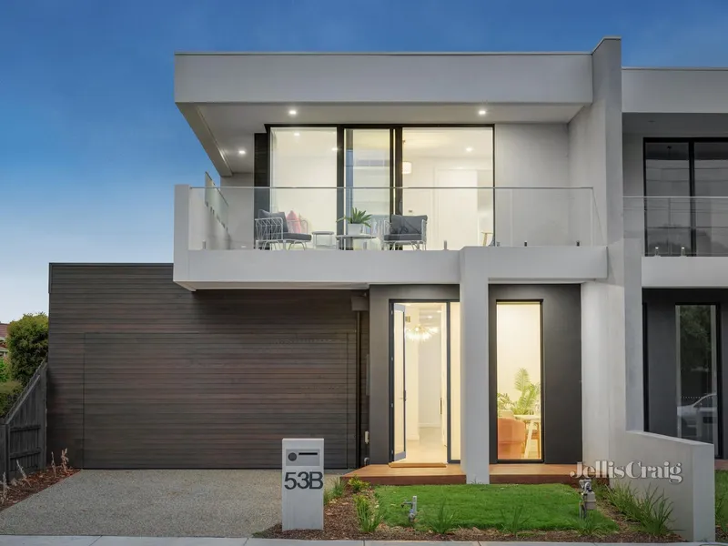 36 squares of luxury family living