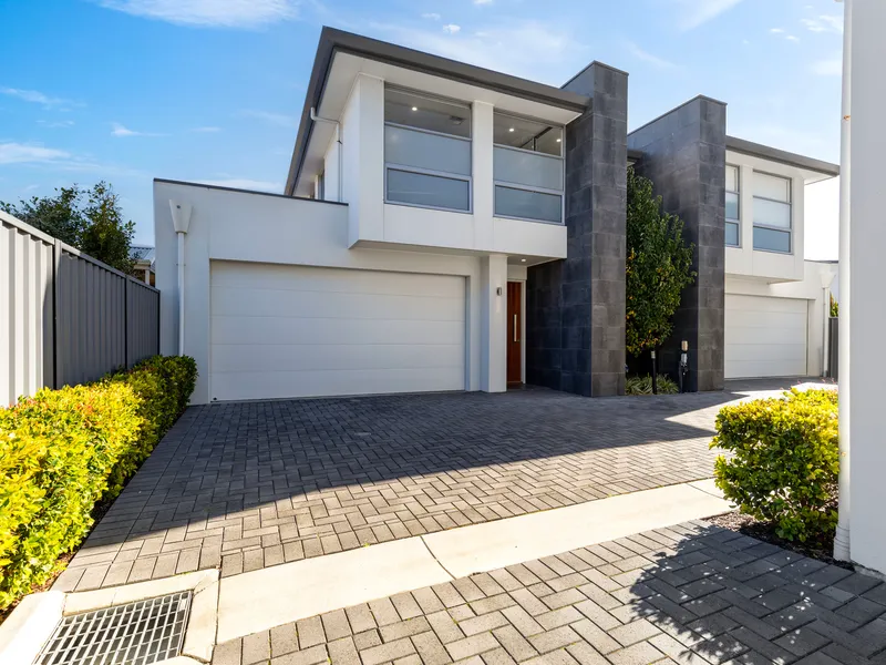 Refine your lifestyle focus in a secure, seaside attraction.