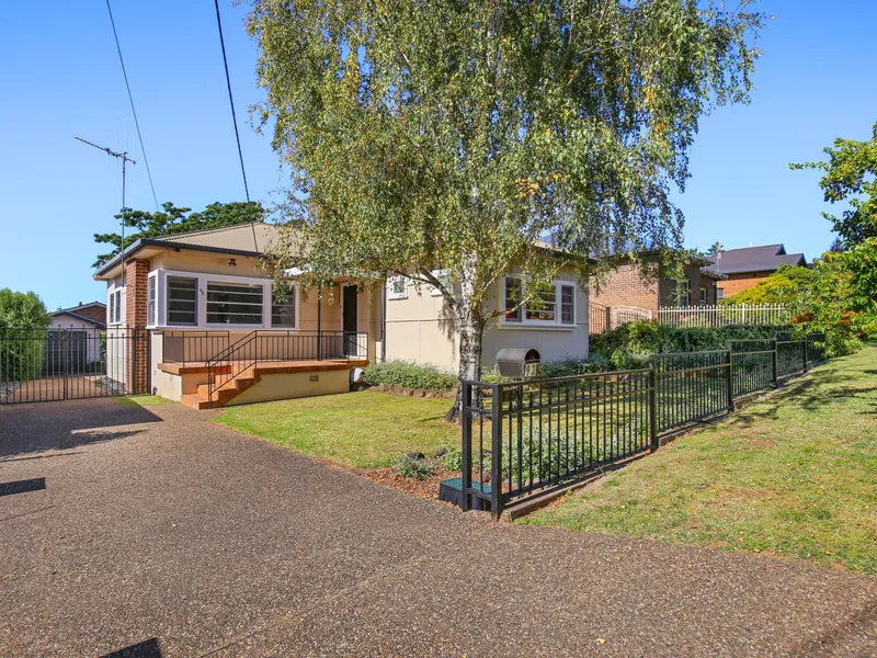 FRESH AND CENTRAL FAMILY HOME