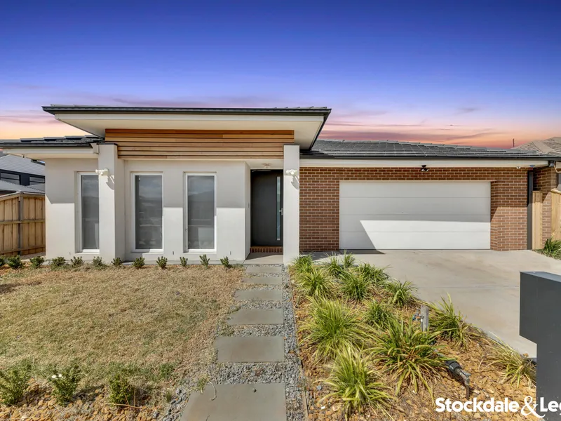 FANTASTIC 4 BEDROOM FAMILY HOME FOR RENT IN TRUGANINA !!