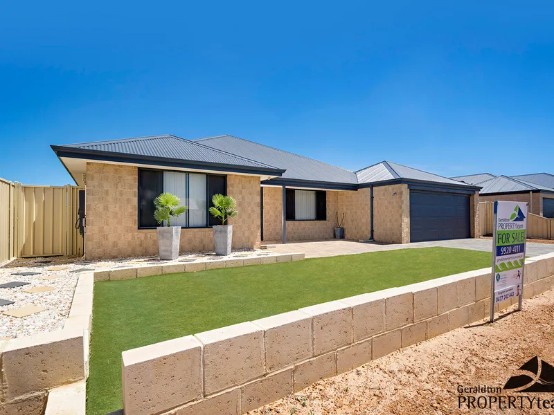 Supersized Prestigious Home - Packed With Features