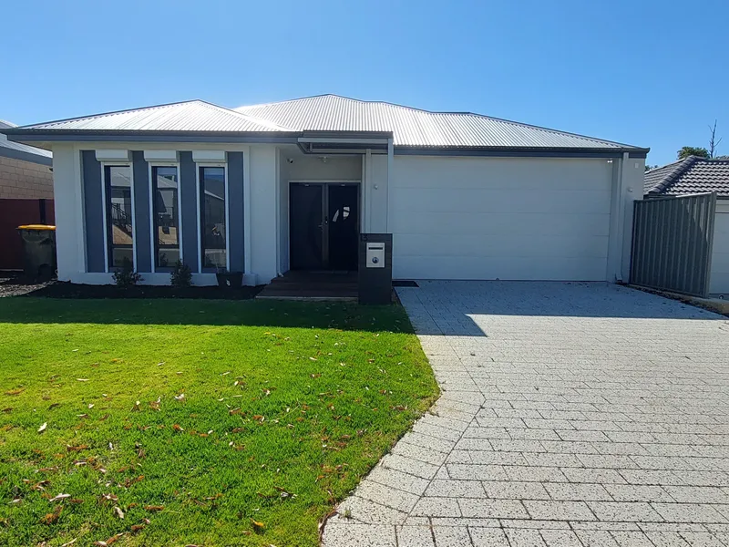 SPECTACULAR FAMILY HOME