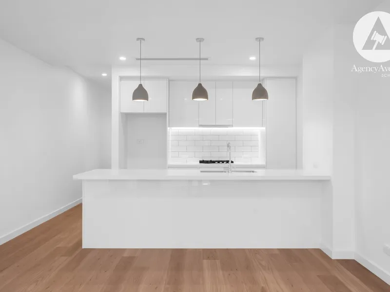 Luxury. New. Stunning.