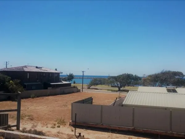 Arguably the best block in town, serviced and ready to build your dream home.