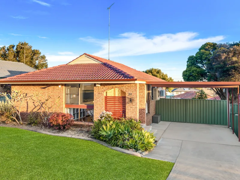 Beautifully Presented Family Home!