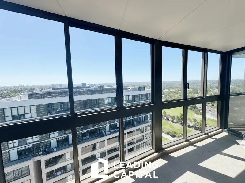 Brand New High Rise 2 Bed with Study Area, Winter Garden with Unblock View, Ready to Move in!