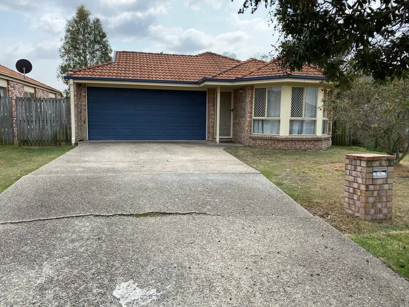 LOW MAINTENANCE LIVING IN A QUIET STREET