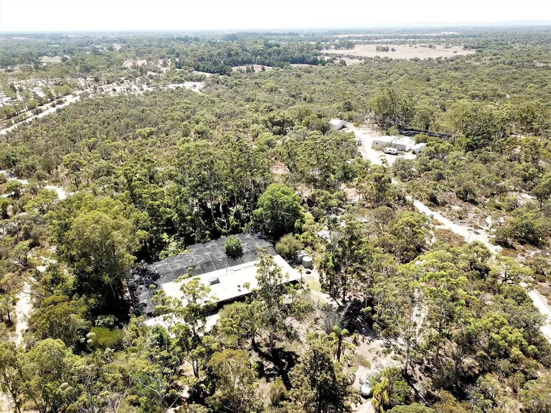 A Country Lifestyle Property for all the Family & Friends