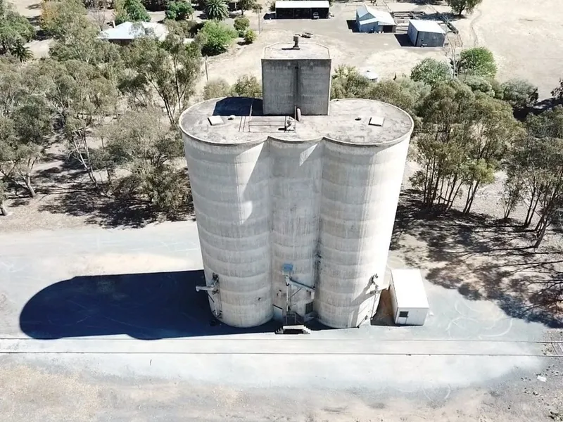 PINE LODGE GRAIN SILO SITE