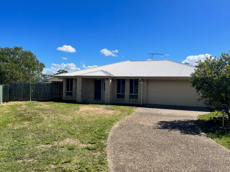 Family Home - Country Club Estate - Huge Shed