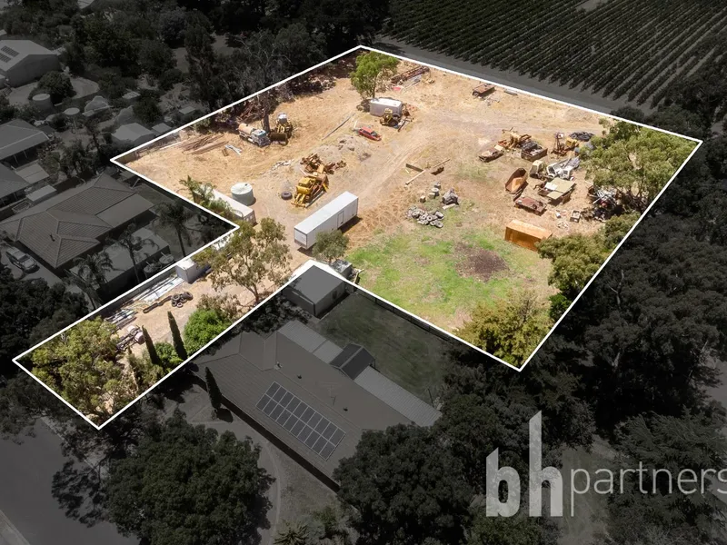 Over 1.5 Acres in town  - 6,282m2 - Peaceful location with delightful views