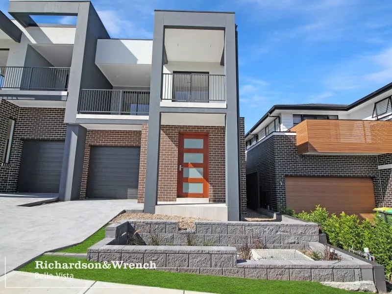 Brand new duplex close to all amenities