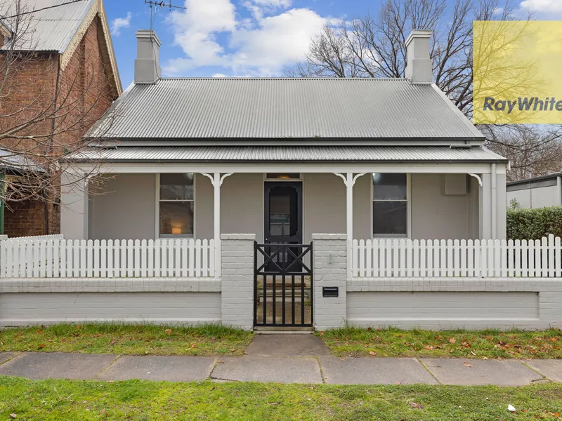 Exquisite Character Cottage