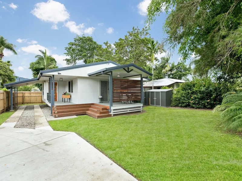 COMPLETELY RENOVATED 3 BED & 1BATHROOM AND CLOSE TO CAIRNS CBD