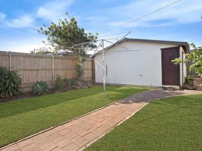3 BEDROOM FAMILY HOME IN A PRIME LOCATION