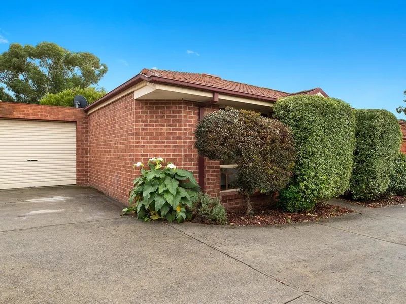 Low Maintenance & Convenient Living