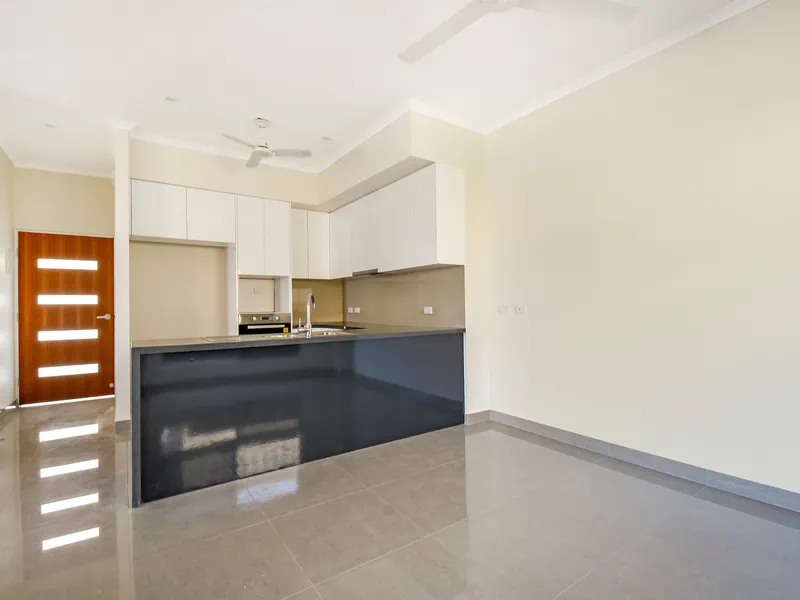 Great Location, spacious 3 bedroom