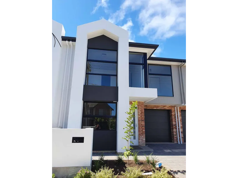 Brand new townhouse! Minutes from the CBD. You will love the design.