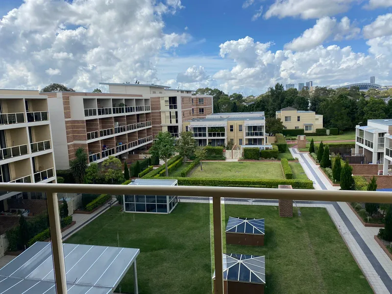 Split Level 2 bedroom apartment