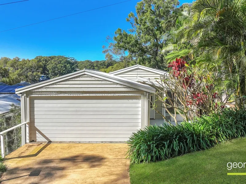LIGHT FILLED FAMILY HOME, WITH SPARKLING INGROUND POOL