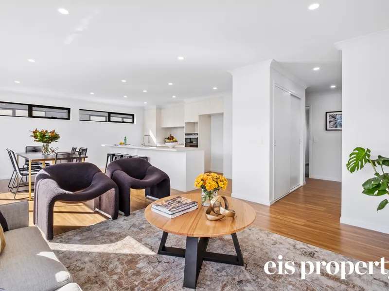 Five superb new quality built townhouses in an established neighbourhood