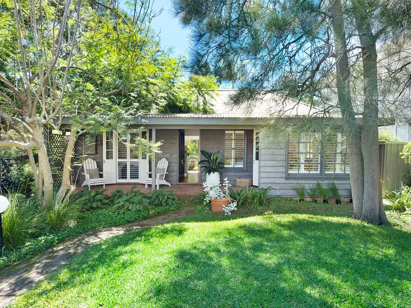 A GARDEN PARADISE IN THE HEART OF NARRABEEN