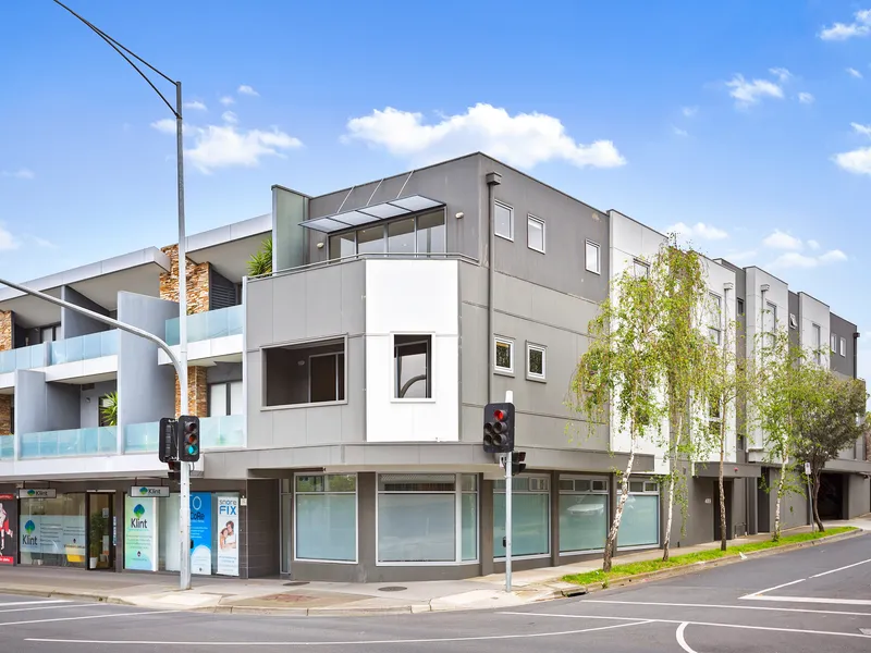 Modern, supersized apartment in unbeatable village location