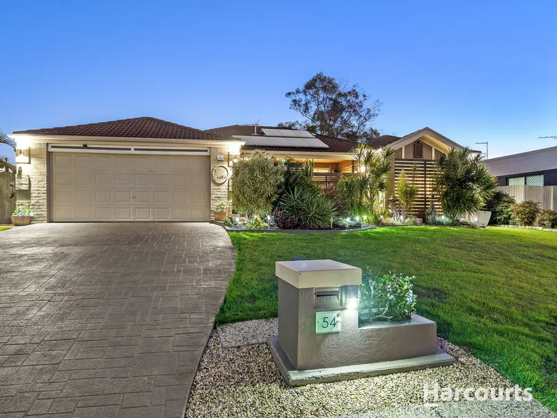 Discover 54 Gum St, Warner: Your Perfect Family Retreat!