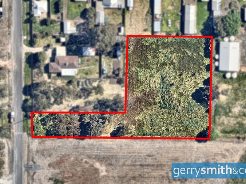 RESIDENTIAL ZONED LAND - 4698m2