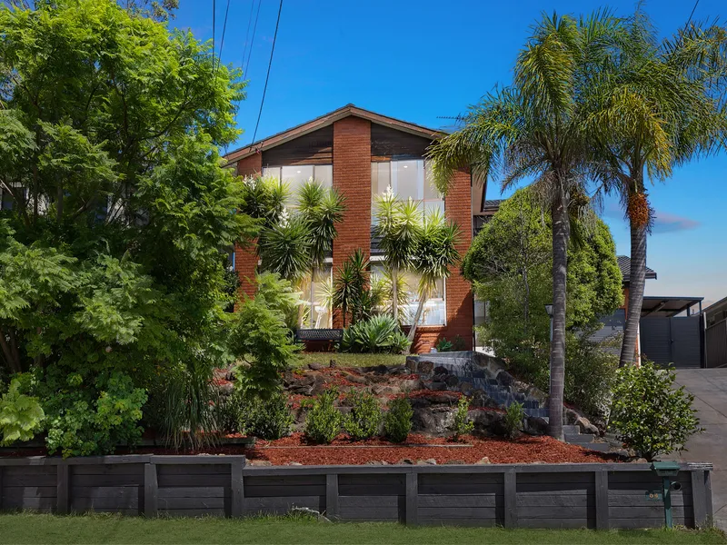 UNDER CONTRACT BY RICHARD MATTHEWS REAL ESTATE