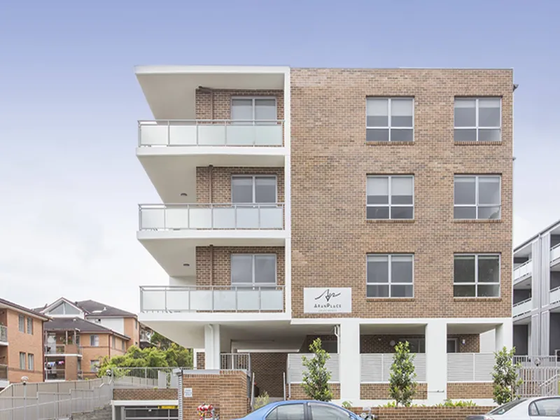 Modern Three Bedroom Apartments in the heart of Merrylands 