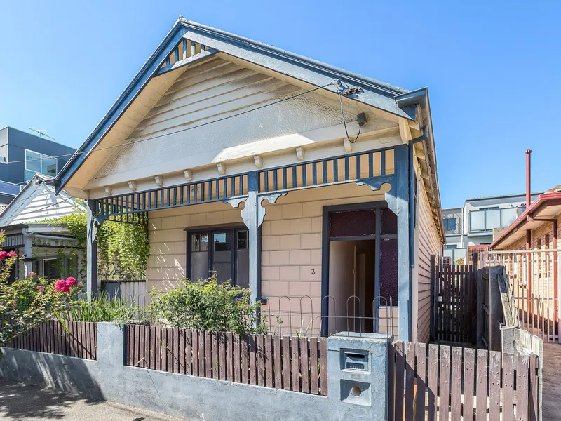 Classic Charm with Considerable Scope